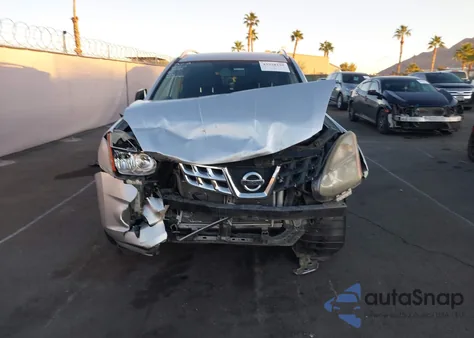 2015 Nissan Rogue Select S z USA, uszkodzony, nr VIN JN8AS5MT6FW165416